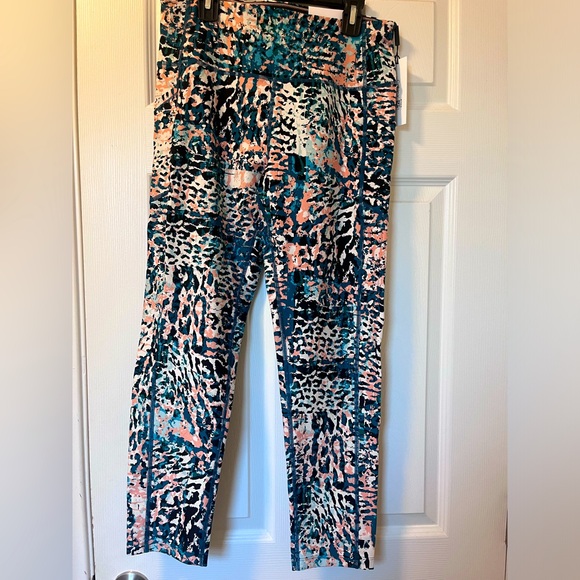 Calvin Klein Performance leggings, High Waist 7/8 tight, size L. New - Picture 2 of 7